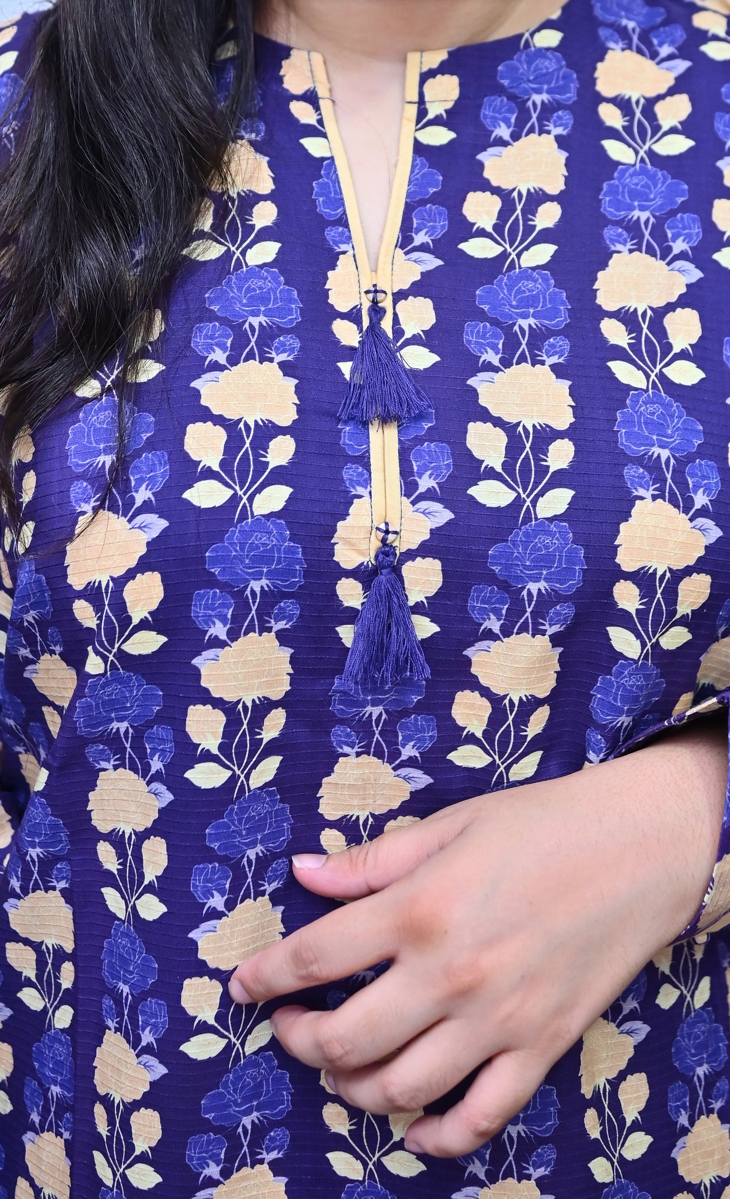 Stitched 2 Pc Sapphire Bana Dora Lilan