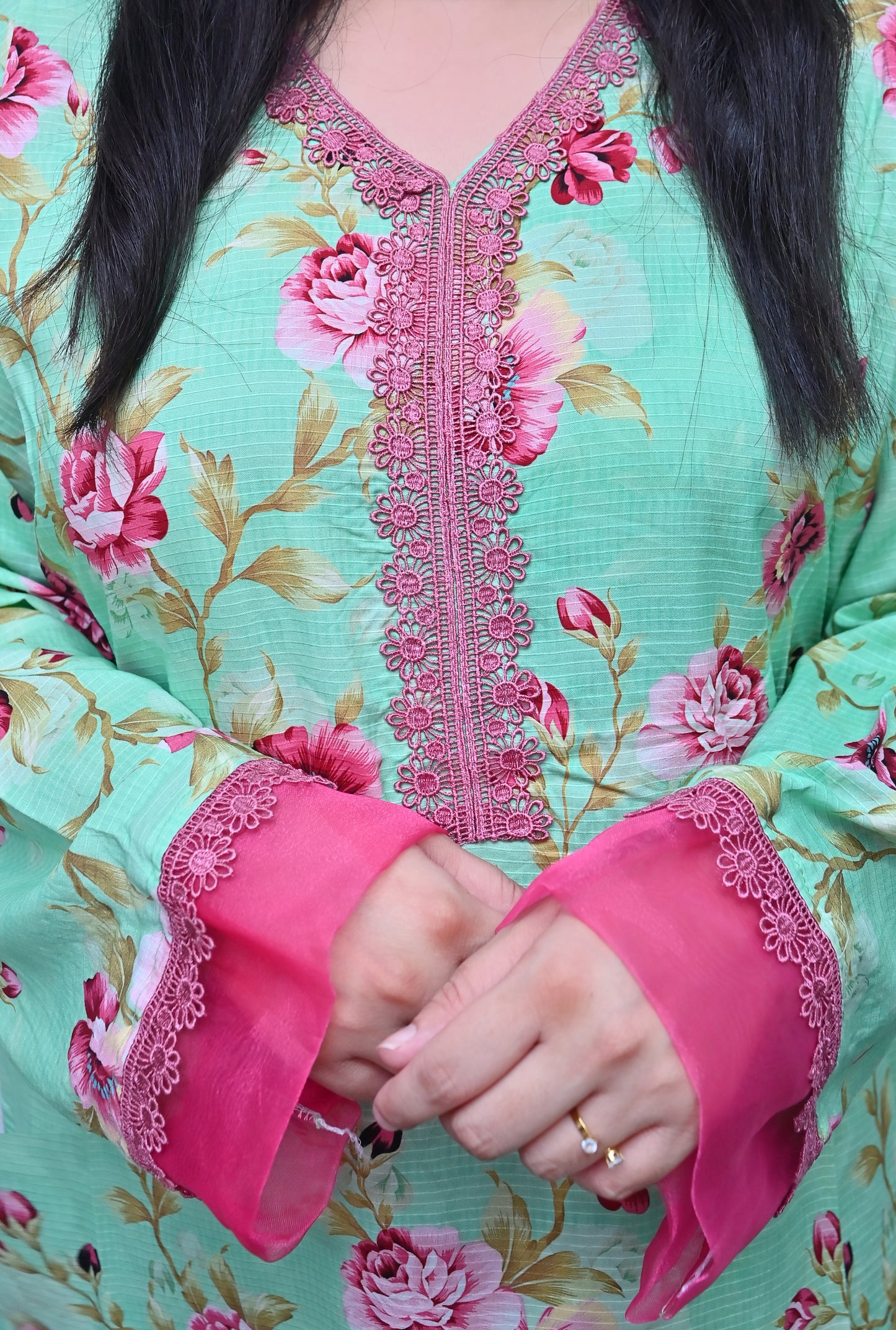 Stitched 2 Pc Sapphire Bana Dora Lilan